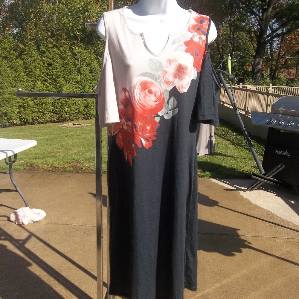 NWT SHEILAY COLD SHOULDER T SHIRT DRESS XXL